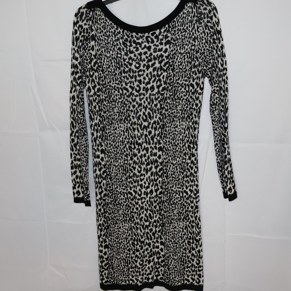 French Connection Dress, Lepard Print figure flattering knit. - Picture 4 of 16